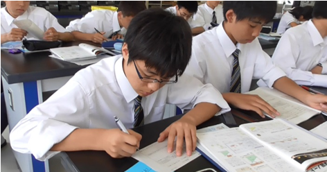 学びを振り返る画像