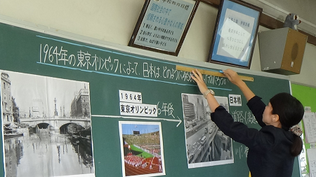 資料を読み取り、学習問題を作る画像