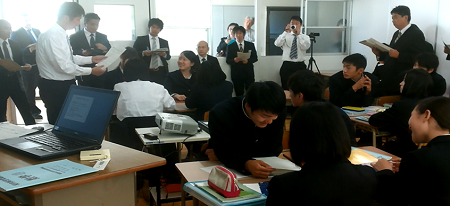 全体で確率のまとめをする画像